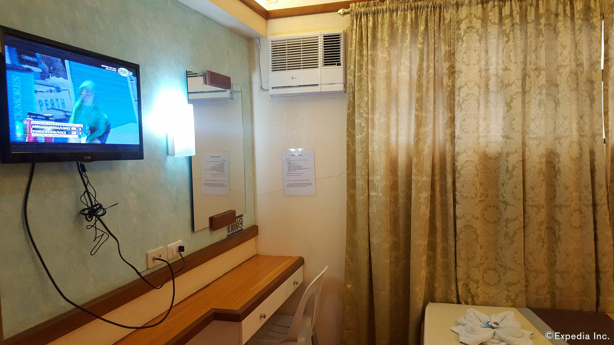 Julieta'S Pension House Hotel Puerto Princesa Ngoại thất bức ảnh